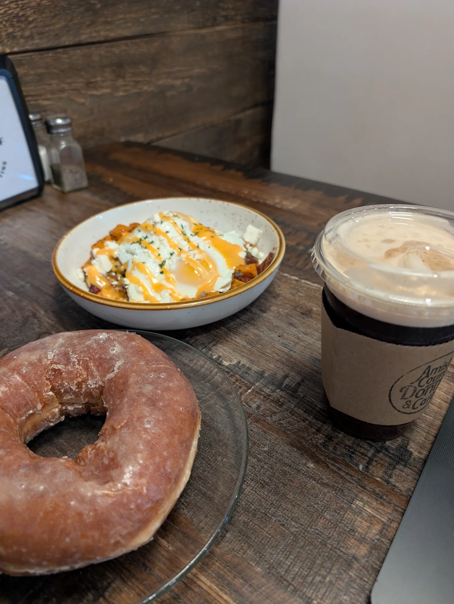 Amish Donuts and Cafe