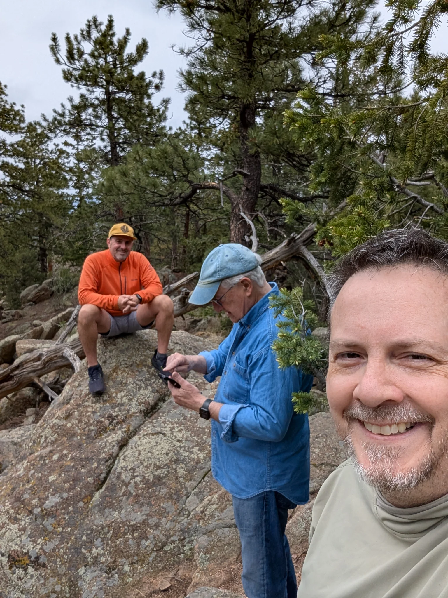 Hiking Buds